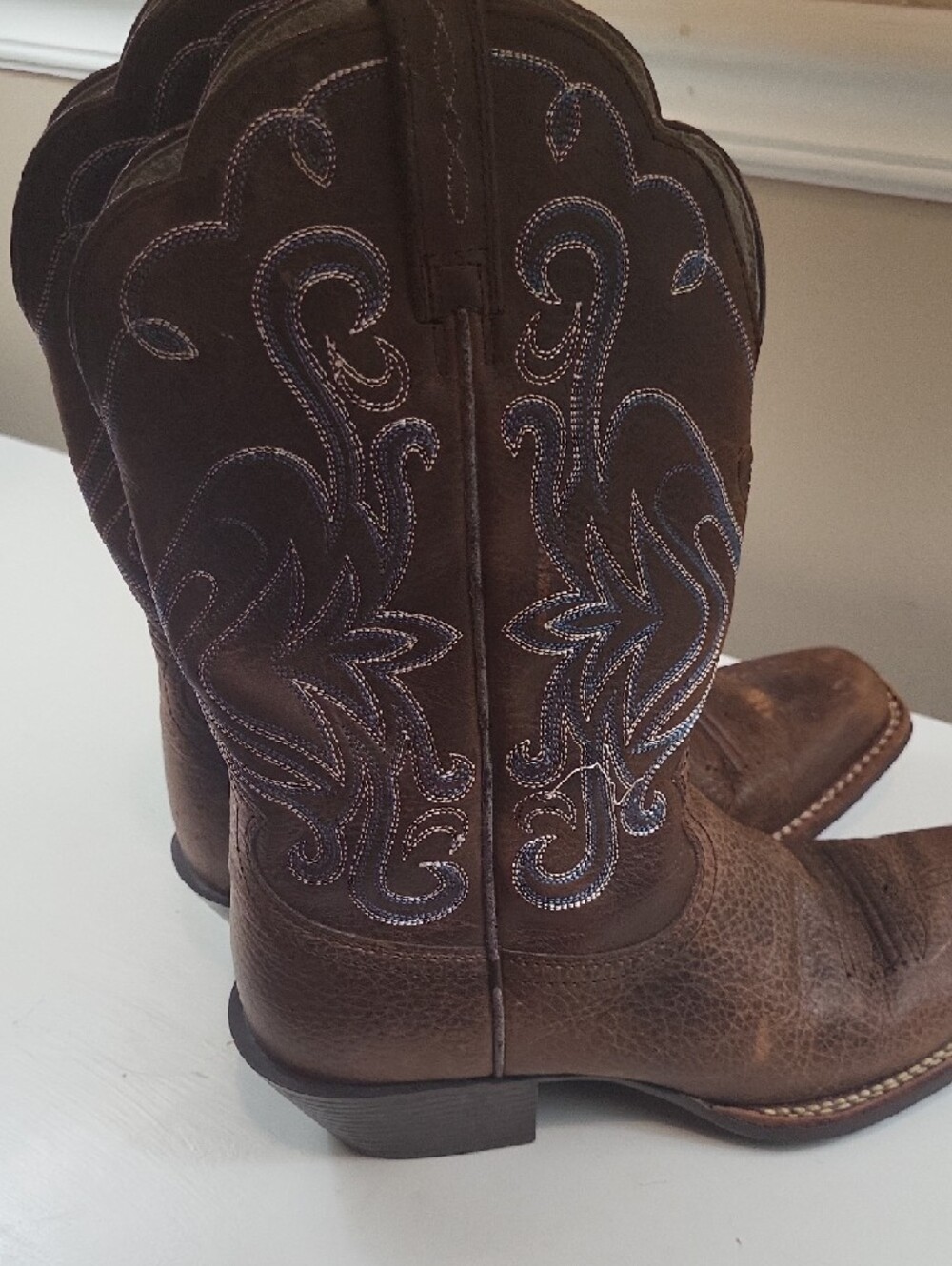 ARIAT Brown Leather Western Cowboy Boots with Embroidered Shaft, SIZE 8.5 - Picture 11 of 13